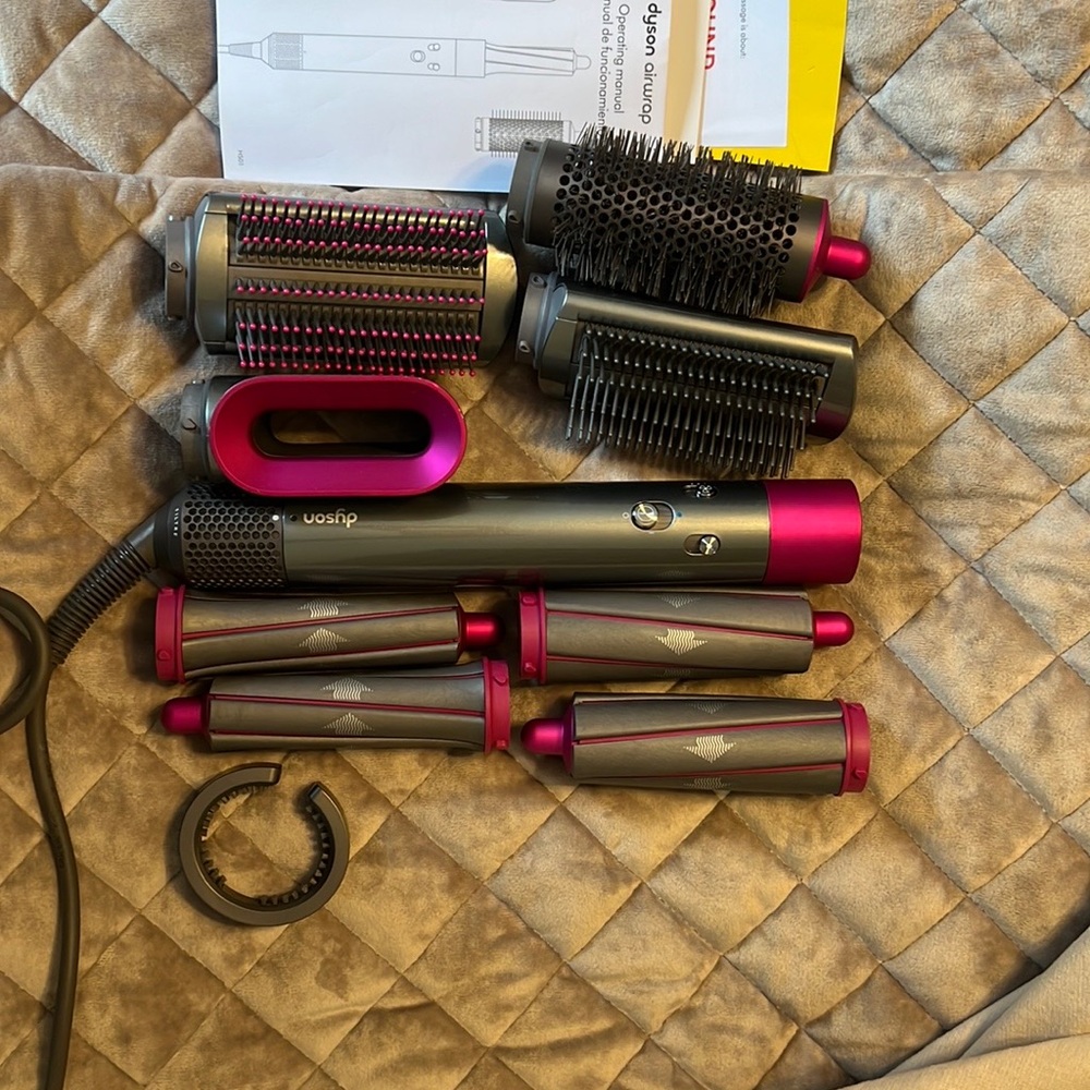 Dyson Hair Styling Set with Attachments